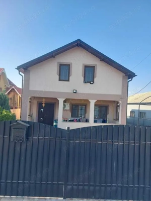 Vând casa in Caracal Str.Targul Nou, 120 mp construcție (2 camere , living + dressing)+foisor - imagine 2