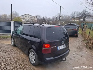 VW Touran  - imagine 4