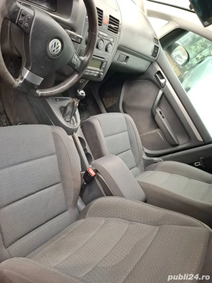 VW Touran  - imagine 5