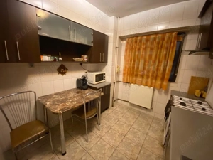 Închiriez ap. 3 camere, Bdul Iuliu Maniu, 50m de metrou Piata Gorjului și stație autobuz, reabilitat - imagine 5