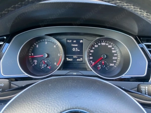 Volkswagen Passat Variant BlueMotion 2.0 Diesel 150 CP 2017 - imagine 8