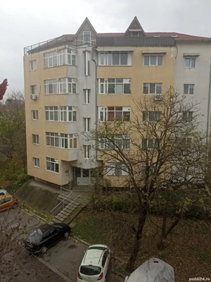 Inchiriez GARSONIERA spatioasa, decomandata pe termen lung.