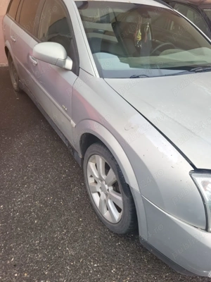 Dezmembrez Opel Vectra C