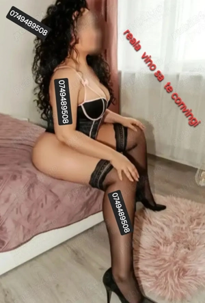  Ador saruturile jos  - imagine 3