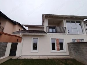 Duplex 5 camere - COMISION ZERO - toate utilitatile - bucatarie inchisa.