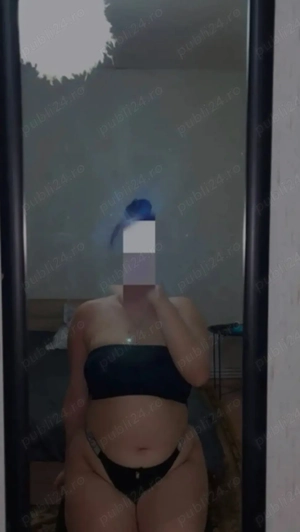 Bruneta sexy new în domeniu 