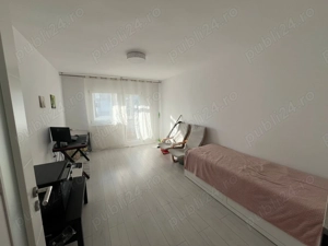 Vanzara apartament 2 camere bloc cub Cameliei