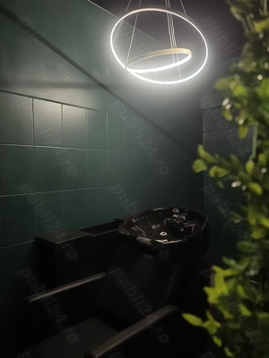 Posturi frizeri de inchiriat - zona cetate   facultate - imagine 2