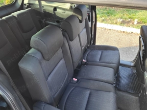 *PROPRIETAR pe actele de Austria*Mazda 5*an 2010*Benzina*192.000 Km reali*7 Locuri* - imagine 9