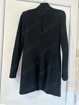 Pardesiu Zara mărimea XS