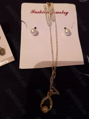 Set cercei și lănțișor noi