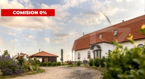 Conac de vânzare 7 camere cu bai proprii, cramă, ciubăr și potențial 