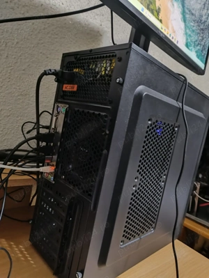 unitate centrala si monitor calculator pc - imagine 2