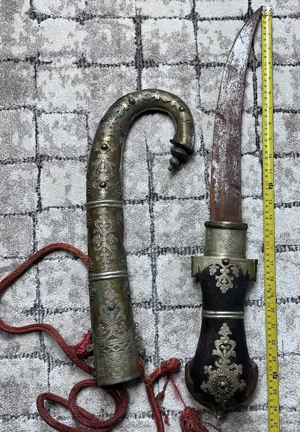 jambiya cu teaca antichitati vechi