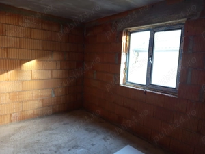 Vând casă și cu plata in rate Târgu Neamț  - imagine 7