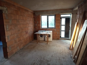 Vând casă și cu plata in rate Târgu Neamț  - imagine 10