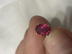 Cercei din aur 18k cu rubine naturale