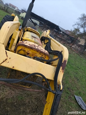 Vând tractor Massey Ferguson   pentru piese sau întreg - imagine 2