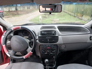 Vând Fiat punto în stare bună de funcționare ,Motor 1.0 44cp foarte economică ideala pentru navetă  - imagine 2