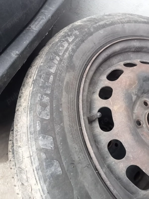 Vând cauciucuri 225/60/16 dor 2023 rulate maxim 10.000 de km .150 de lei buc tel 0723437494 - imagine 4
