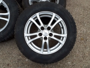 Vand anvelope iarna 195 X 65 x R 15 cu jante  aproape noi au 2 ani de la achizitionare!