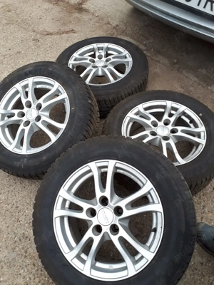 Vand anvelope iarna 195 X 65 x R 15 cu jante  aproape noi au 2 ani de la achizitionare! - imagine 6