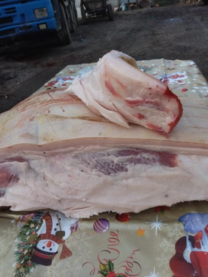 Vând șuncă prospata