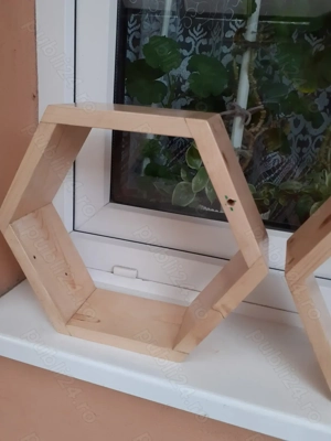 3 polițe lacuite de perete - imagine 2