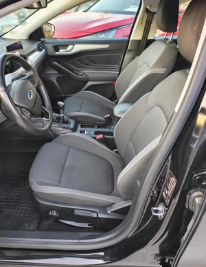 Ford Focus Turnier 1.5 EcoBlue Start-Stopp-System COOL & CONNECT DESIGN - imagine 13