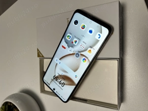 Vând HONOR 400 Smart 5G, 128GB 4GB RAM nou!