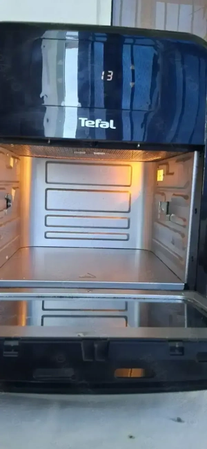Airfryer TEFAL EASY FRY ...Ca nou!..350 lei - imagine 2