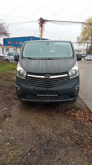 Opel Vivaro 2019 - Euro 6  - imagine 8