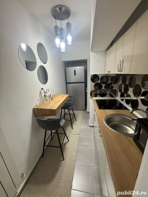 Inchiriez garsoniera in Roman in regim hotelier - imagine 5