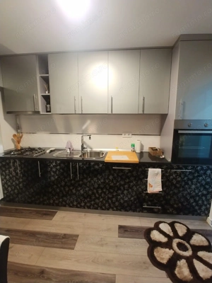 Vând Apartament ZIMNICEA 