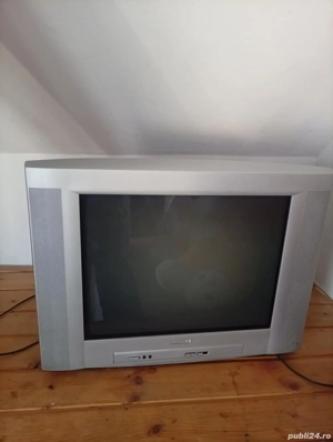 vând televizor 