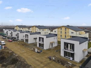 Casa Individuala cu 4 camere Sanpetru - imagine 11