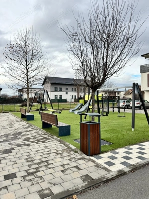 Apartament cu 2 camere, boxa si parcare in Floresti - finisaje premium