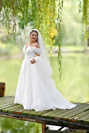 Rochie mireasă A-line