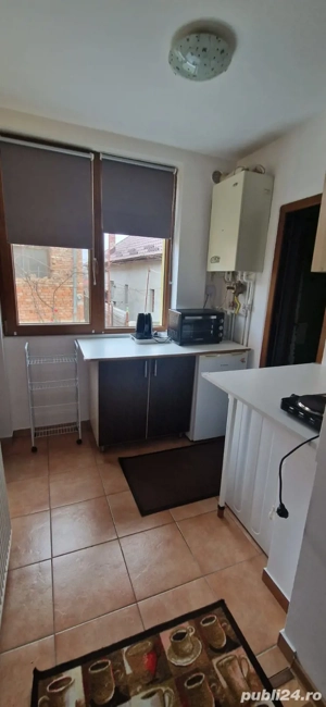 proprietar inchiriez o camera la casa - imagine 4