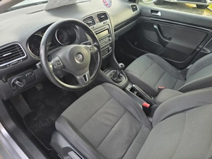 Volkswagen Golf 6 1.6 Diesel 105 CP  - imagine 9