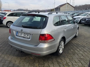 Volkswagen Golf 6 1.6 Diesel 105 CP  - imagine 8