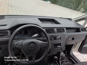 Volkswagen Caddy Maxi (Lung) 1.4Benz 125 CP  - oct 2018, 1  proprietar - imagine 3
