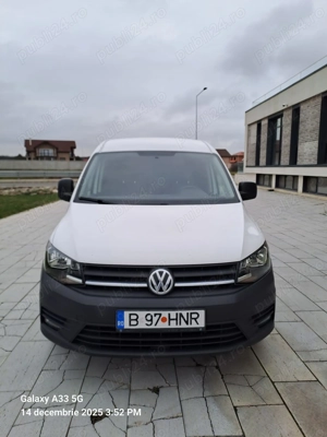 Volkswagen Caddy Maxi (Lung) 1.4Benz 125 CP  - oct 2018, 1  proprietar - imagine 10