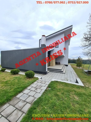 VILĂ DEOSEBITĂ    De Lux Pitești Stradală 250 Mp. Utili Teren 1400 Mp. - imagine 3