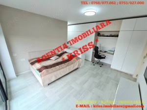 VILĂ DEOSEBITĂ    De Lux Pitești Stradală 250 Mp. Utili Teren 1400 Mp. - imagine 16