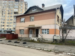 Vand - Inchiriez spatiu comercial   birouri central 55 mp