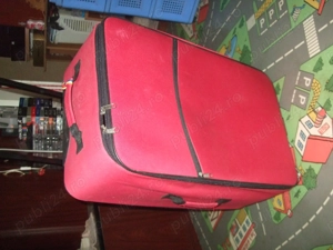 Troler mare cu roți 67-42-22cm.