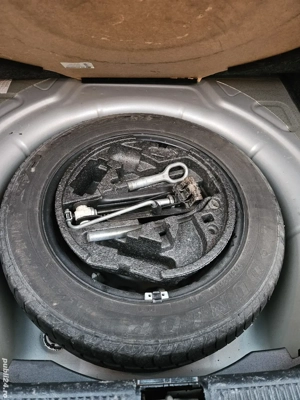 Skoda Octavia 2 -An 2006- 1.6(Benzină), 115 Cai, 210.000 km, Transmisie manuală (5+1 trepte), Euro 4 - imagine 9