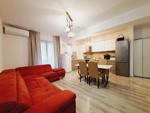 Langa benzinaria ESO. Etajul 1. Terasa de 10 mp.