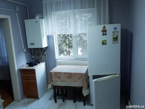 Închiriez garsonieră  - imagine 3